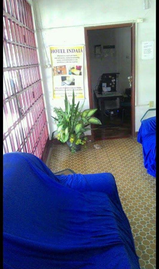 Hotel Indaia 瓦拉达里斯州长市 外观 照片