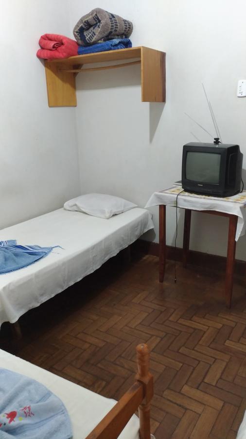 Hotel Indaia 瓦拉达里斯州长市 外观 照片
